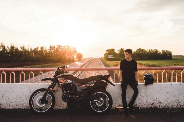 Quelle 125 pour débuter en moto : guide du premier permis