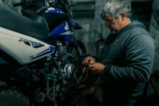 Comment entretenir sa moto : guide des révisions essentielles